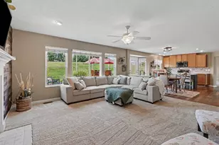1966 Peach Blossom Ln, Hebron, KY 41048 - Photo 4