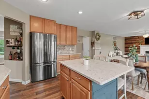 1966 Peach Blossom Ln, Hebron, KY 41048 - Photo 10