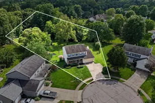 10015 Bent Tree Cir, Union, KY 41091 - Photo 2