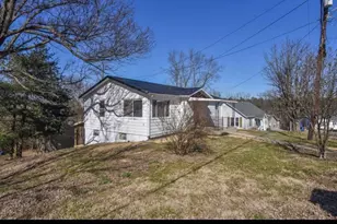 5 Lake St, Williamstown, KY 41097 - Photo 2