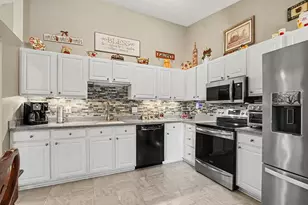 2447 Hickory Glen Ln, Burlington, KY 41005 - Photo 12