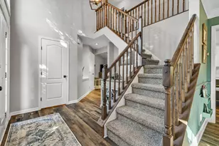 873 Havenwood Ct, Crescent Springs, KY 41017 - Photo 2