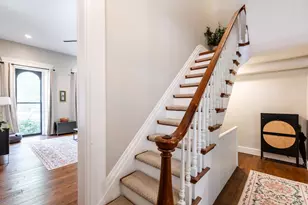 223 E 7th St, Covington, KY 41011 - Photo 6