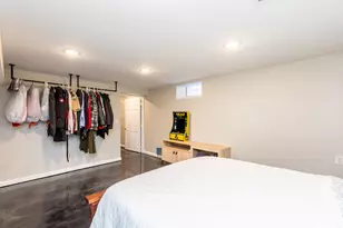 223 E 7th St, Covington, KY 41011 - Photo 38