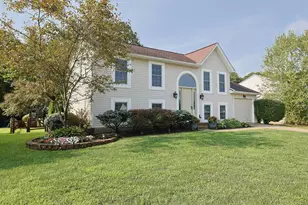 214 Springwood Dr, Alexandria, KY 41001 - Photo 2
