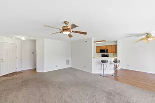 402 Napa Valley, Cold Spring, KY 41076 - Photo 6