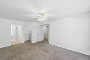 402 Napa Valley, Cold Spring, KY 41076 - Photo 14