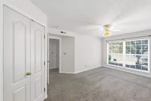 402 Napa Valley, Cold Spring, KY 41076 - Photo 12