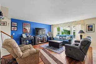 933 Hawkshead Ln, Erlanger, KY 41018 - Photo 4