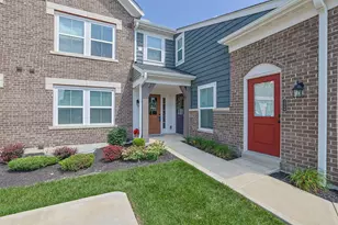 2552 Crosshill Dr, Crescent Springs, KY 41017 - Photo 2
