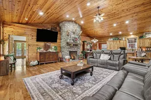 302 Bullock Pen Dr, Crittenden, KY 41030 - Photo 6