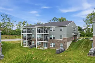 592 Foxhill Dr, Crescent Springs, KY 41017 - Photo 32