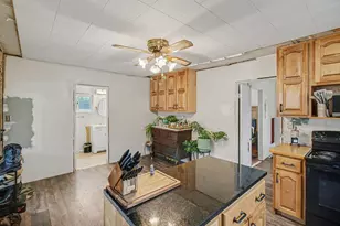 3766 Lipscomb Rd, Latonia, KY 41015 - Photo 8