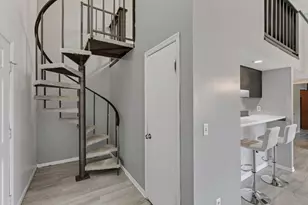 1030 Bellepointe Commons, Bellevue, KY 41073 - Photo 12