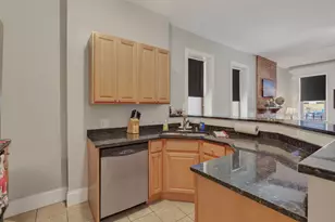 109 E 8th St, Covington, KY 41011 - Photo 8
