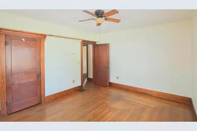 305 E 4th Street, Falmouth, KY 41040 - Photo 20