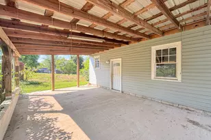 305 E 4th St, Falmouth, KY 41040 - Photo 6