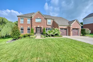 835 Crossings Dr, Crescent Springs, KY 41017 - Photo 1