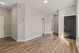 1 Pike St, Covington, KY 41016 - Photo 6