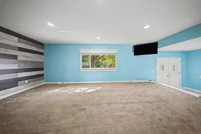 138 W Dilcrest Circle, Florence, KY 41042 - Photo 22