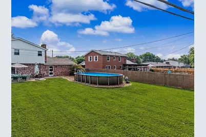 138 W Dilcrest Circle, Florence, KY 41042 - Photo 10