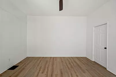 215 W 7th Street, Newport, KY 41071 - Photo 6