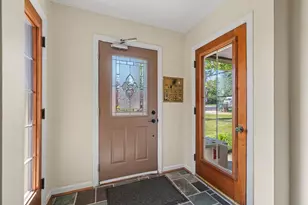 43 Holly Woods Dr, Fort Thomas, KY 41075 - Photo 4