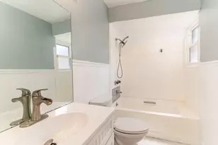326 W 11th St, Newport, KY 41071 - Photo 6