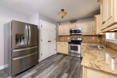 10008 Wild Cherry Drive, Union, KY 41091 - Photo 8