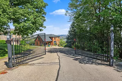 534 Scenic Drive, Park Hills, KY 41011 - Photo 2