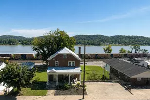 444 W 2nd St, Maysville, KY 41056 - Photo 2