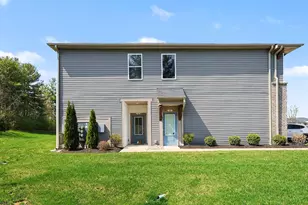 1305 Ruby Hill Ln, Florence, KY 41042 - Photo 4
