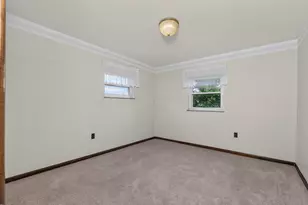 211 W 13th St, Newport, KY 41071 - Photo 8