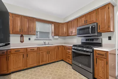 211 W 13th Street, Newport, KY 41071 - Photo 6
