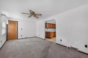 211 W 13th St, Newport, KY 41071 - Photo 4