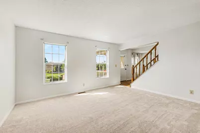 6254 Fairoaks Drive, Florence, KY 41042 - Photo 4