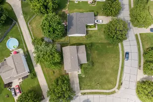 3202 Campaign Dr, Hebron, KY 41048 - Photo 6