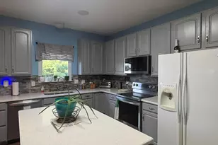 1810 Waverly Dr, Florence, KY 41042 - Photo 12