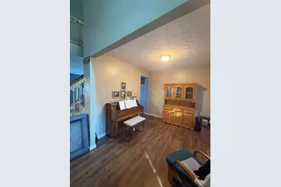 1810 Waverly Drive, Florence, KY 41042 - Photo 6