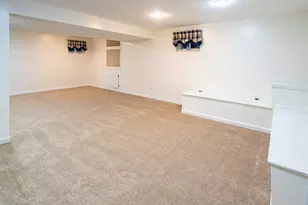 8442 Woodcreek Dr, Florence, KY 41042 - Photo 18
