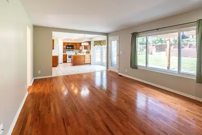 8442 Woodcreek Drive, Florence, KY 41042 - Photo 6