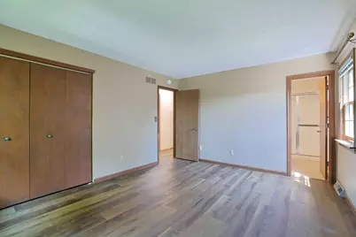 8822 Valley Circle Drive, Florence, KY 41042 - Photo 16