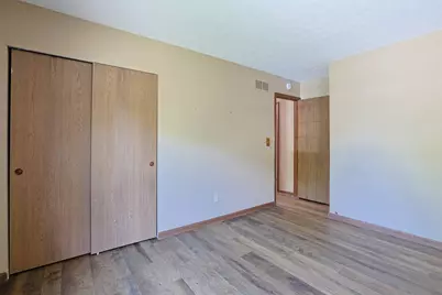 8822 Valley Circle Drive, Florence, KY 41042 - Photo 22