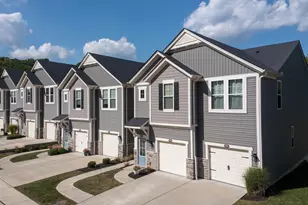 700 Streamside Dr, Alexandria, KY 41001 - Photo 2