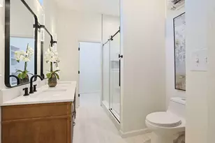 228 E 10th St, Newport, KY 41071 - Photo 24