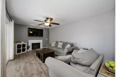 1227 Farmcrest Drive, Union, KY 41091 - Photo 10