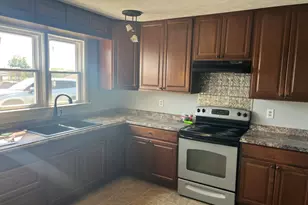 625 Falmouth St, Williamstown, KY 41097 - Photo 6
