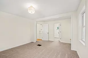 14 E Ridge Pl, Newport, KY 41071 - Photo 10