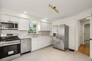 14 E Ridge Pl, Newport, KY 41071 - Photo 8