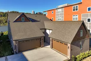 599 Manhattan Blvd, Dayton, KY 41074 - Photo 1